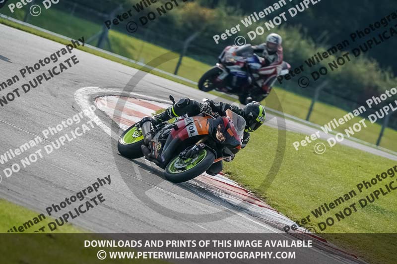 donington no limits trackday;donington park photographs;donington trackday photographs;no limits trackdays;peter wileman photography;trackday digital images;trackday photos